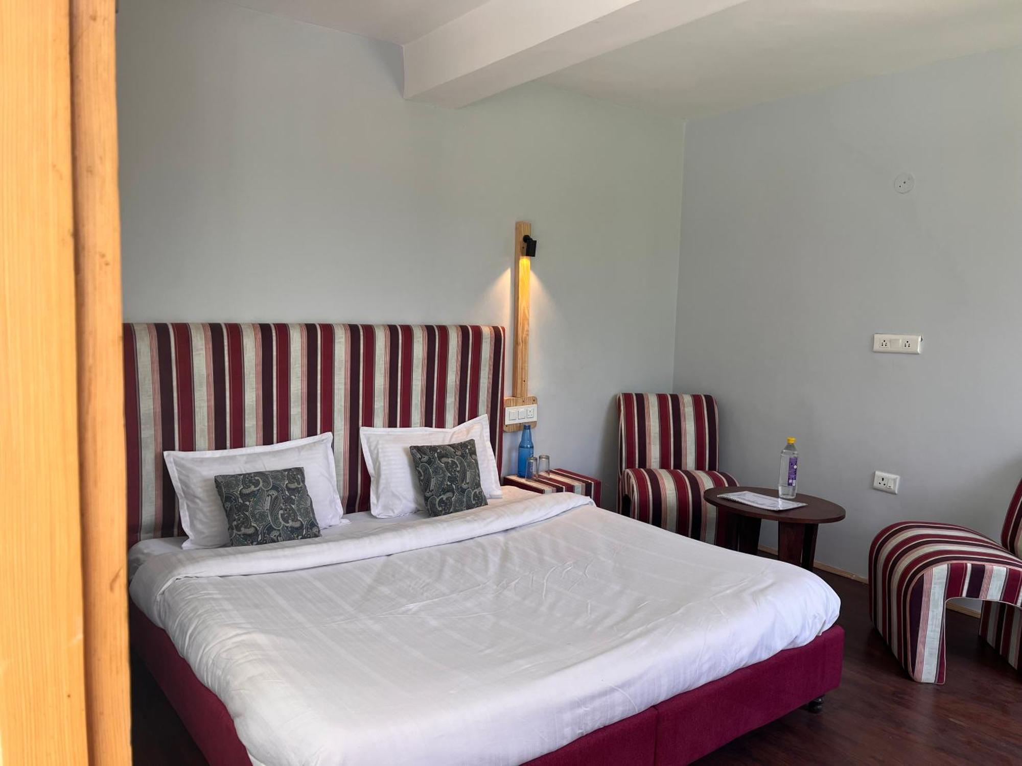 Hotel English Rose, #Personal Parking, #Petfriendly, #Garden, #Bonfire Under The Stars Manāli Zewnętrze zdjęcie
