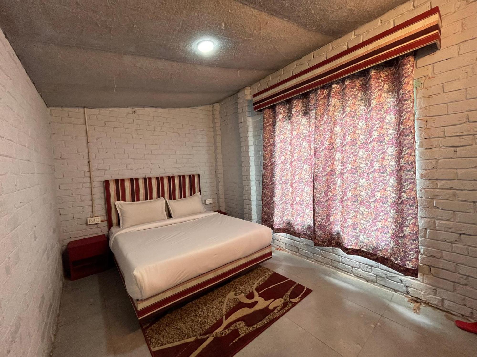 Hotel English Rose, #Personal Parking, #Petfriendly, #Garden, #Bonfire Under The Stars Manāli Zewnętrze zdjęcie