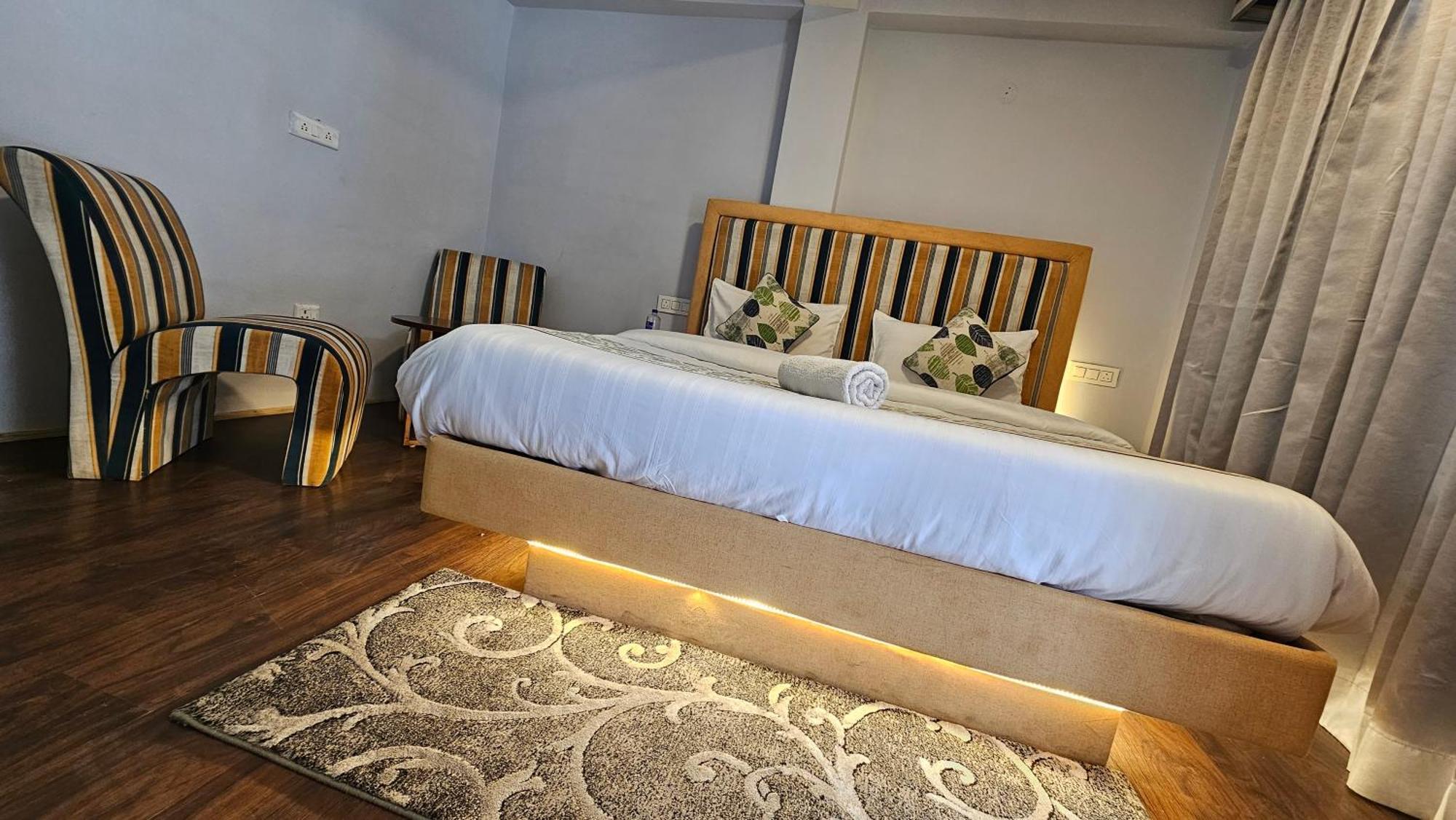 Hotel English Rose, #Personal Parking, #Petfriendly, #Garden, #Bonfire Under The Stars Manāli Zewnętrze zdjęcie