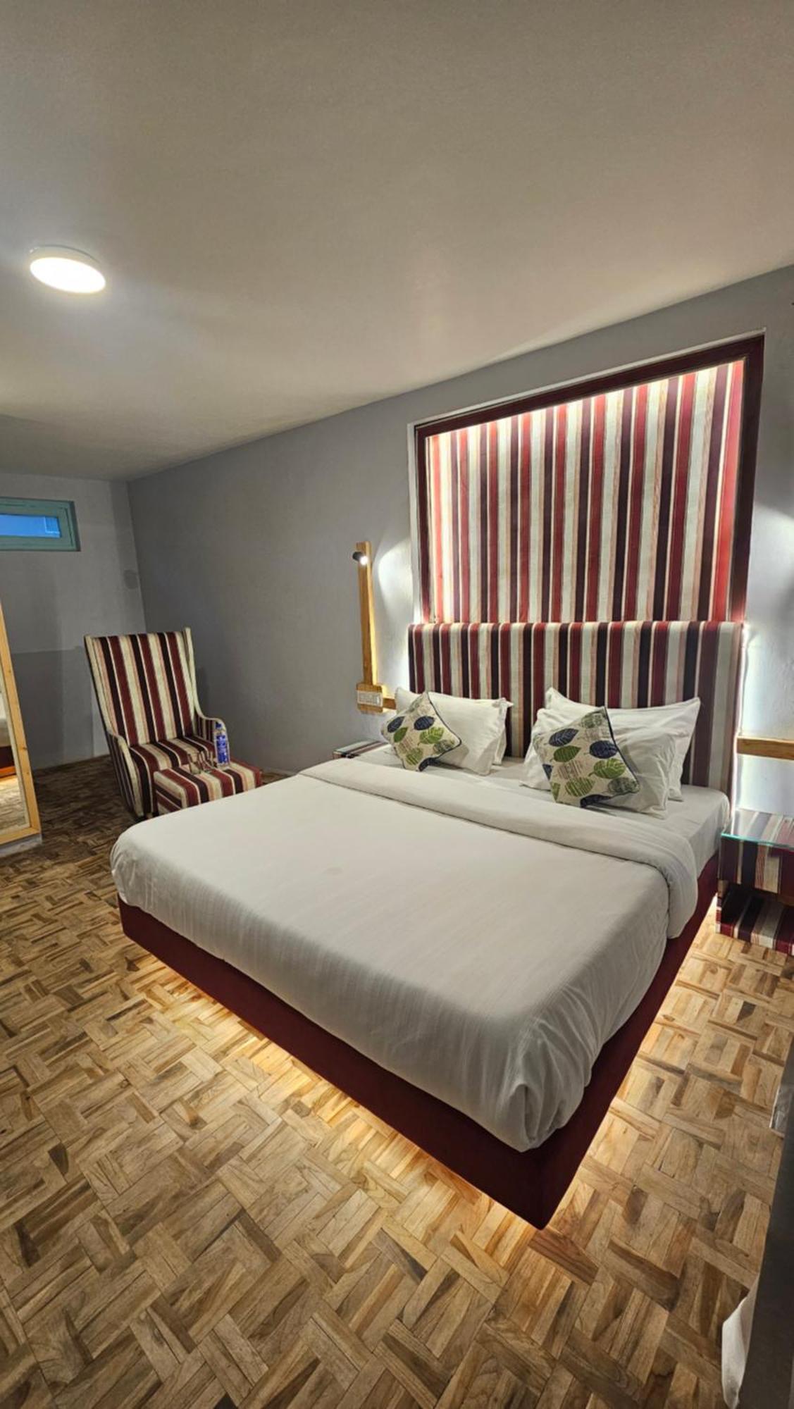 Hotel English Rose, #Personal Parking, #Petfriendly, #Garden, #Bonfire Under The Stars Manāli Zewnętrze zdjęcie