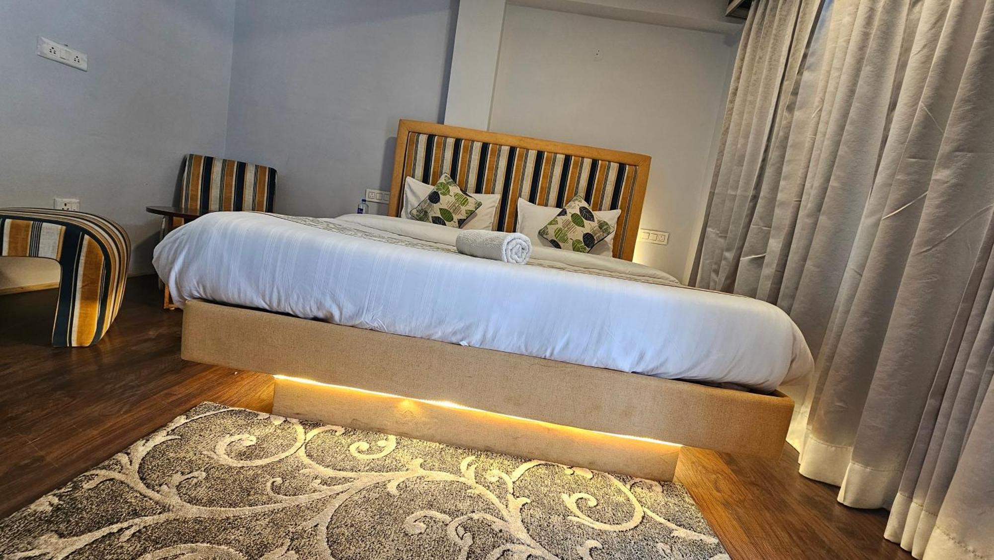 Hotel English Rose, #Personal Parking, #Petfriendly, #Garden, #Bonfire Under The Stars Manāli Zewnętrze zdjęcie