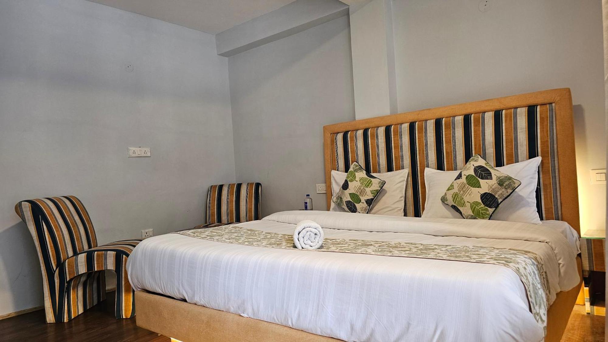 Hotel English Rose, #Personal Parking, #Petfriendly, #Garden, #Bonfire Under The Stars Manāli Zewnętrze zdjęcie